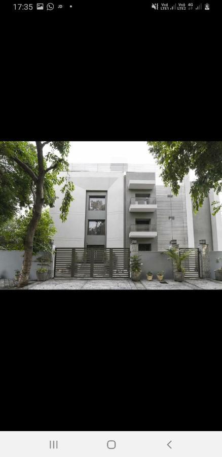 Aval International Hotel Gurgaon Exterior photo